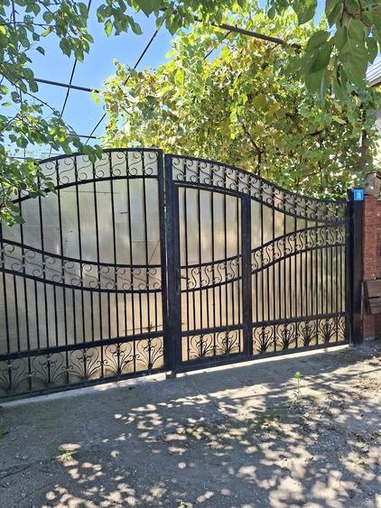 Casă cu Teren 1500 Mp în Amărăști