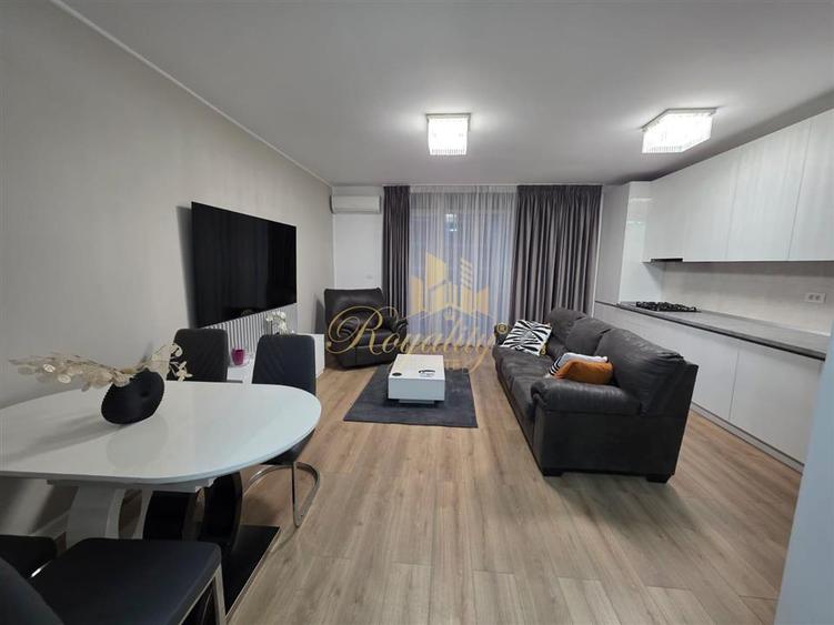 Apartament cu 2 camere semidecomandat, mobilat în Circumvalațiunii — fotografia 2