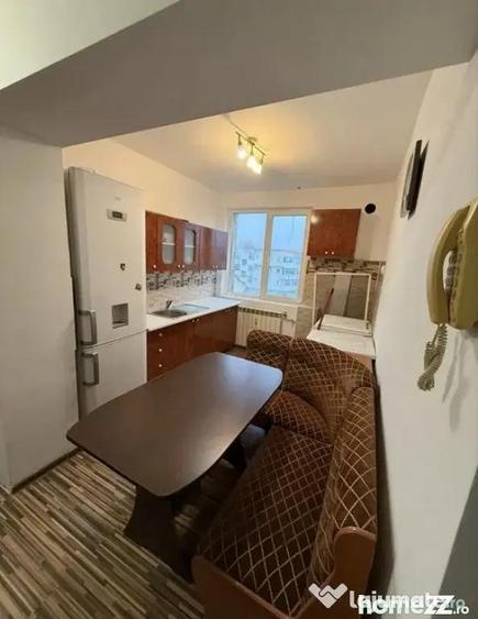 Apartament 2 camere RENOVAT str ISACCEI -Etajul- 4 - 2