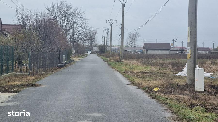 Teren de 380 mp, în 1 Decembrie