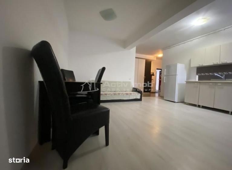Apartament cu 2 camere decomandat în Sisești