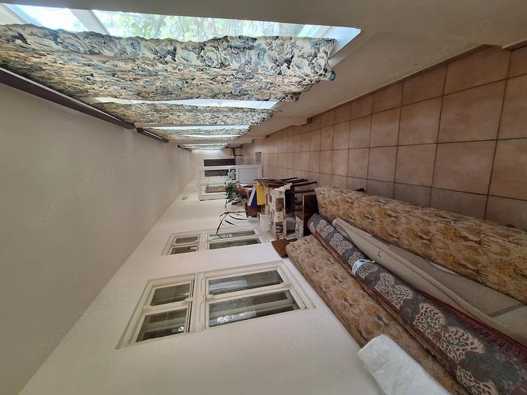 Casă cu 2 camere cu Teren 1495 Mp în Utvin