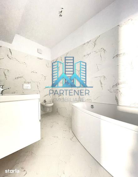 Apartament cu 3 camere decomandat în Valea Lupului