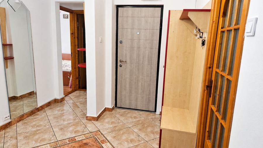 Apartament cu 4 camere decomandat în Nord