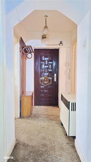 Apartament cu 2 camere decomandat în Micro 14