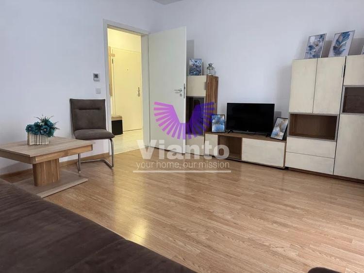 Apartament cu 3 camere semidecomandat în Șelimbăr