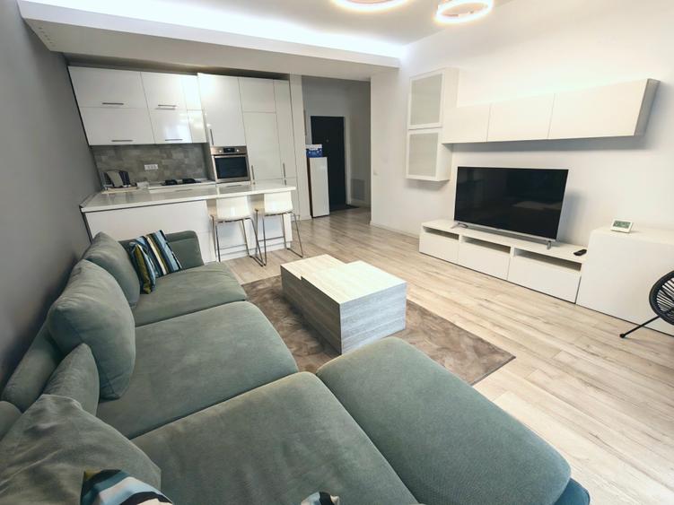 Apartament cu 2 camere semidecomandat în Grozăvești