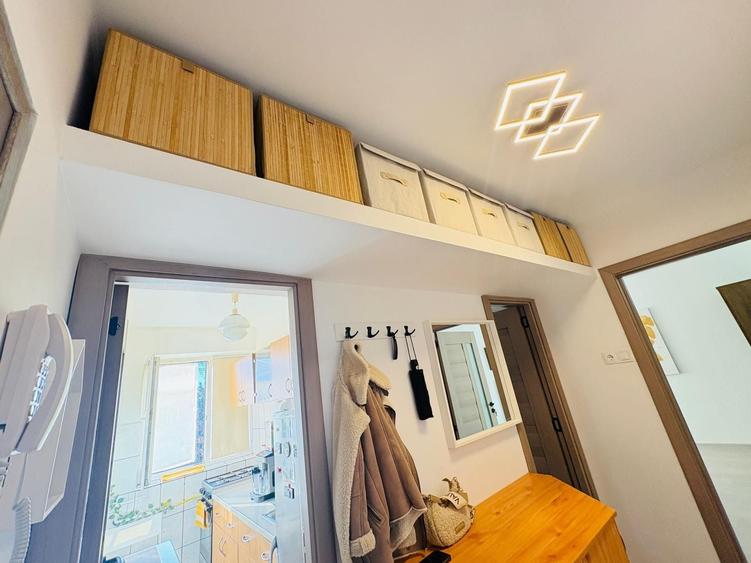 Apartament cu 2 camere semidecomandat în Dacia