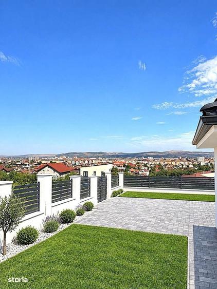 Casă cu 4 camere în Central