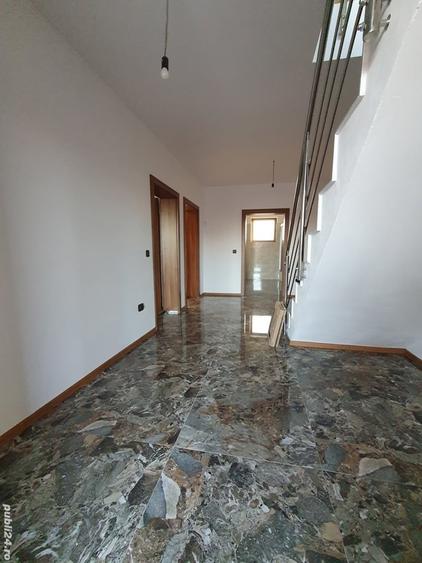 Spațiu comercial, de 450 mp, în Central