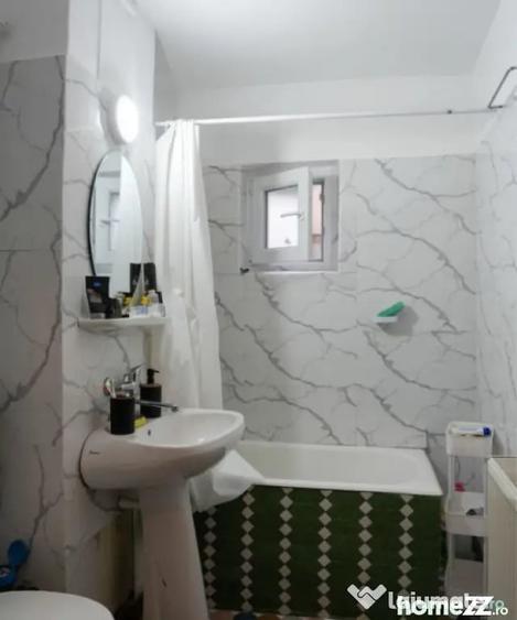 Apartament cu 2 camere decomandat în 1 Mai