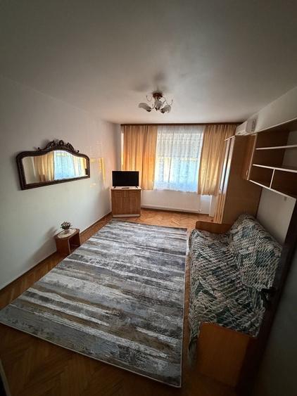 Garsonieră semidecomandată în Faleză