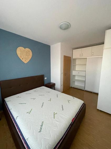 Apartament cu 2 camere decomandat în Dumbrăvița