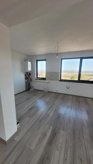 Casă cu 2 camere cu Teren 650 Mp în Chicerea