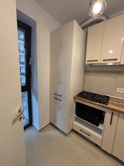 Garsoniera | Hils Titanium | Centrala | Balcon | Metrou - 7