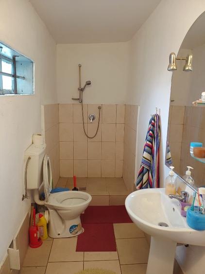 Casă cu 3 camere cu Teren 2400 Mp în Mircea Vodă