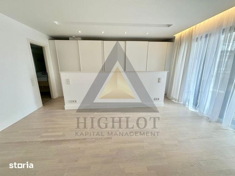 Casă cu 5 camere cu Teren 323 Mp în Central