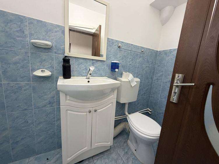 Apartament cu 3 camere, mobilat în Obor