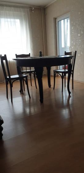 Apartament cu 4 camere decomandat în Pantelimon