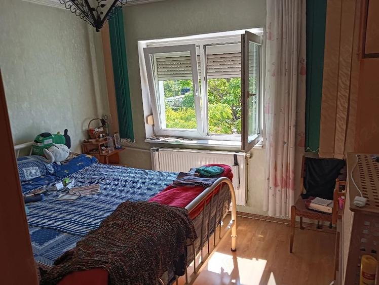 Apartament cu 3 camere decomandat în Militari