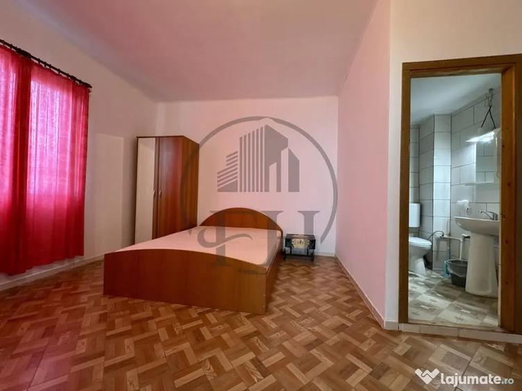Casă cu 8 camere cu Teren 627 Mp în Nord