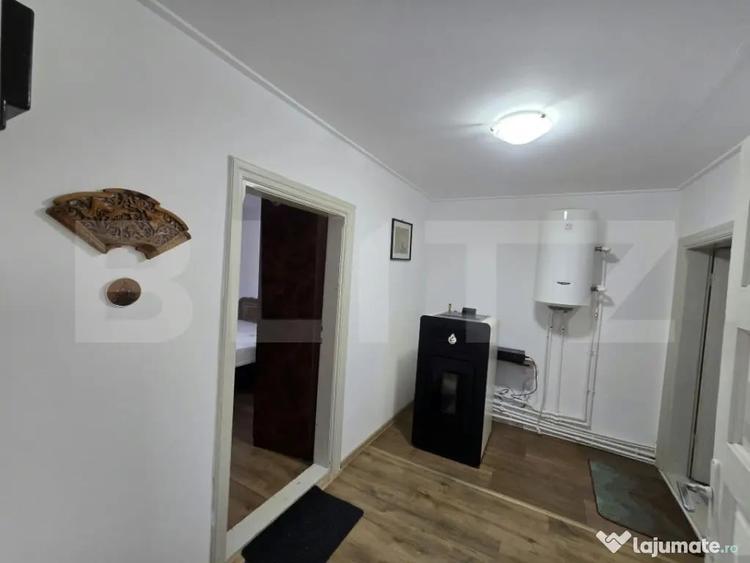 Casă cu 5 camere cu Teren 1459 Mp în Produlești