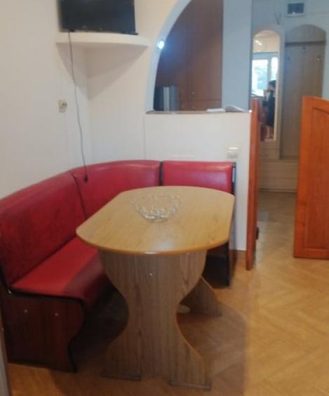 Apartament cu 3 camere decomandat în Lăpuș