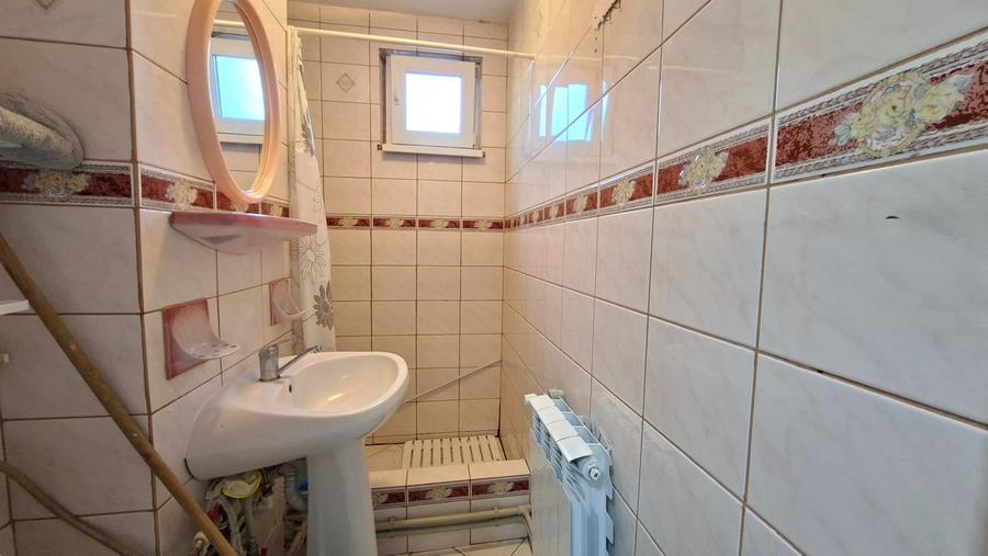 Apartament cu 2 camere semidecomandat în Micro 19