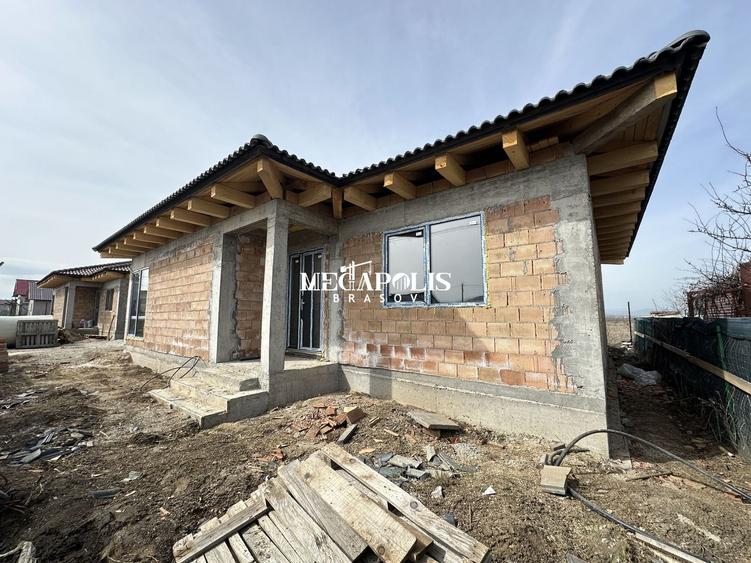 Casă individuală cu 4 camere cu Canalizare în Bod