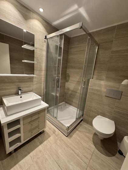 Casă cu 4 camere cu Teren 150 Mp în Tunari