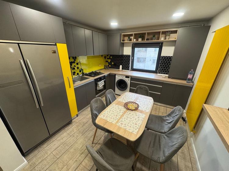 Apartament cu 3 camere decomandat, mobilat în Inel I