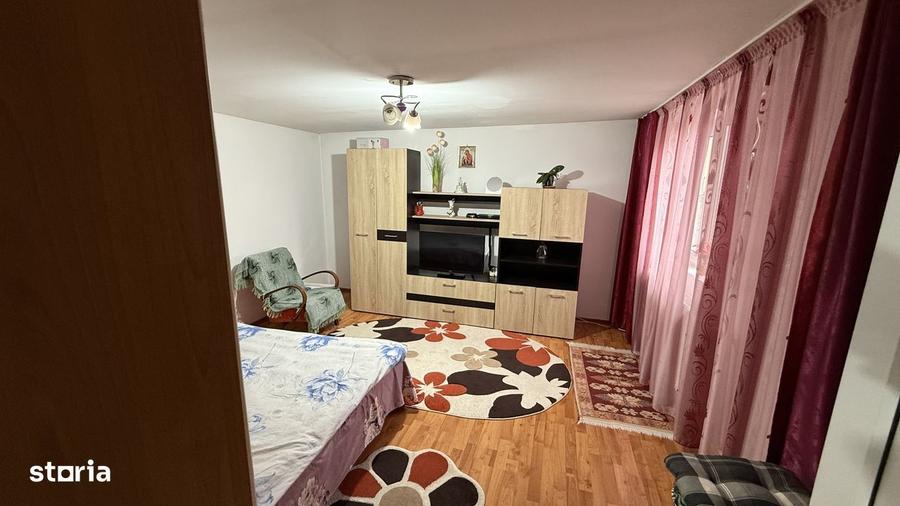 Casa in Margineni - 11