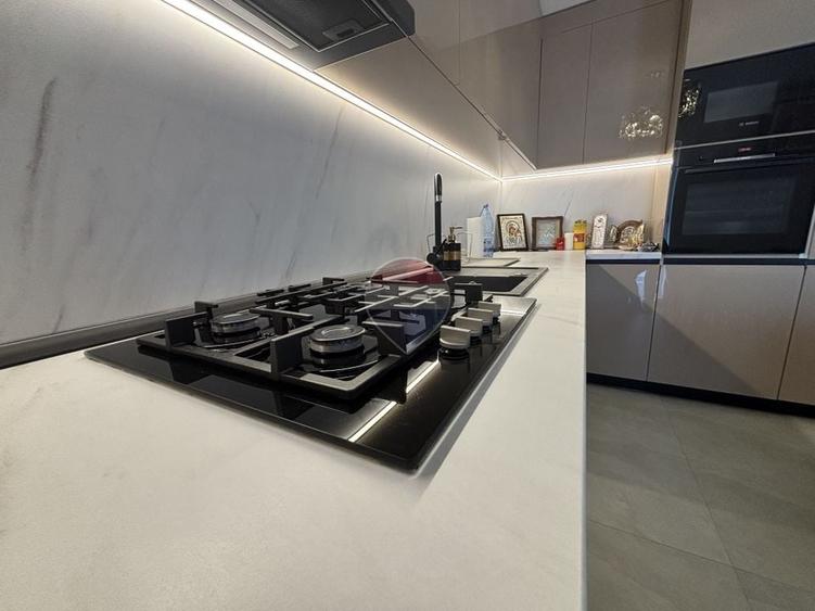 Apartament cu 3 camere decomandat, mobilat în Theodor Pallady