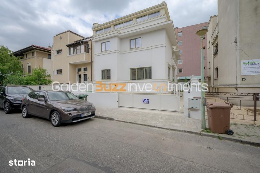 Casă cu 8 camere cu Teren 500 Mp în Dorobanți