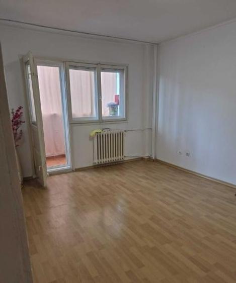 Apartament cu 3 camere decomandat în Chișinau