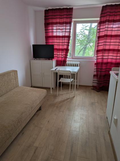 Garsonieră nedecomandată în Complex Studențesc
