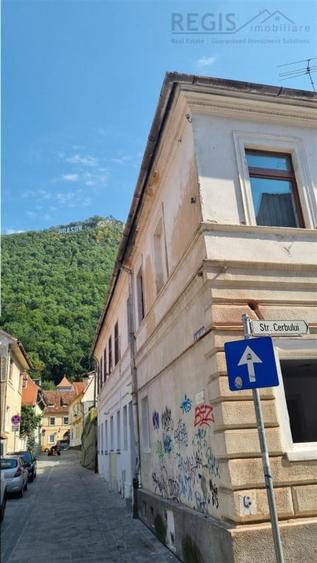 Apartament cu 2 camere semidecomandat în Centrul Istoric