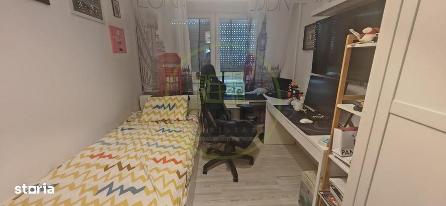 Apartament cu 3 camere decomandat în Titulescu