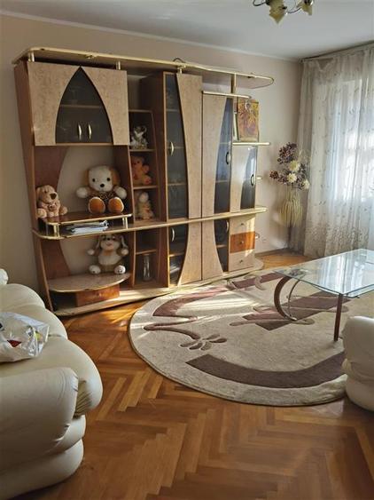 Apartament cu 2 camere decomandat în Apollo