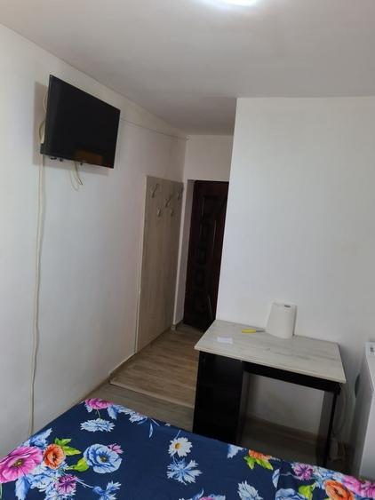 Garsonieră decomandată în Exterior Vest