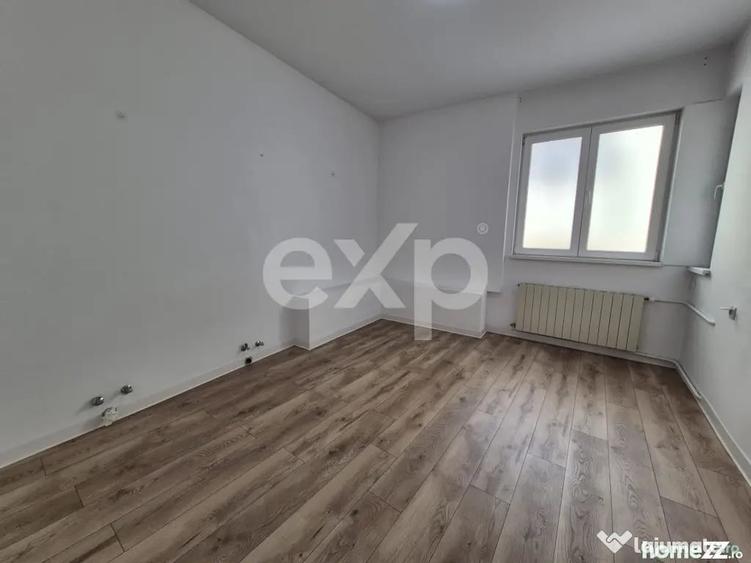 Casă cu 10 camere cu Teren 158 Mp în Dorobanți