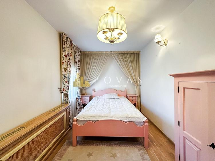 Casă individuală cu 8 camere cu Canalizare în Pipera