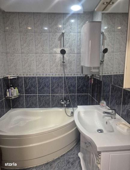 Apartament cu 3 camere decomandat în Doamna Ghica