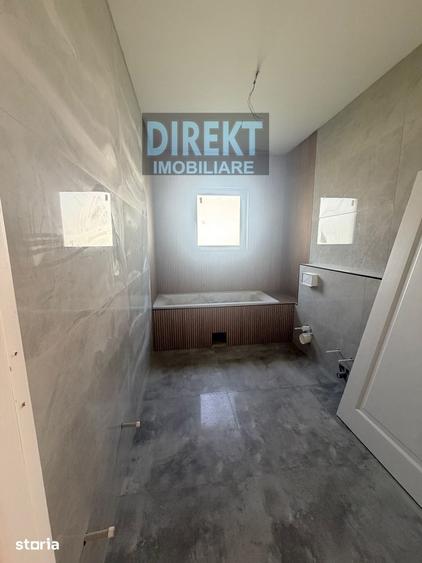Casă cu 4 camere cu Teren 470 Mp în Central