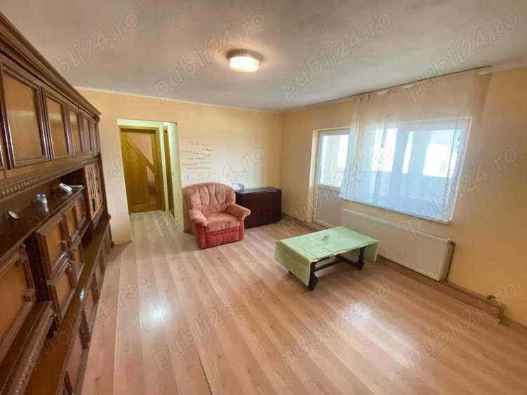 Apartament cu 2 camere semidecomandat în Miorița