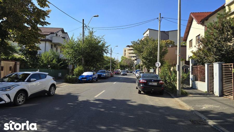 Teren de 717 mp, în Băneasa