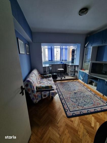 Apartament cu 4 camere în Central