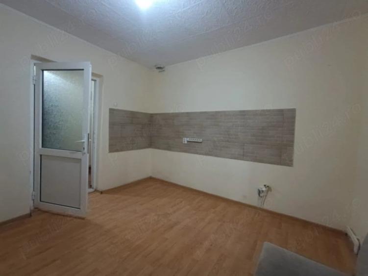 Casă cu 3 camere cu Teren 500 Mp în Cumpăna