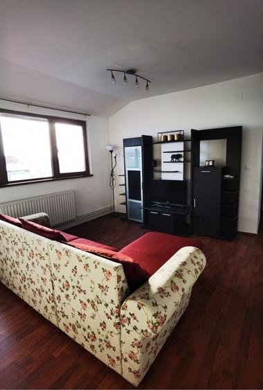 Apartament cu 2 camere nedecomandat în Girocului