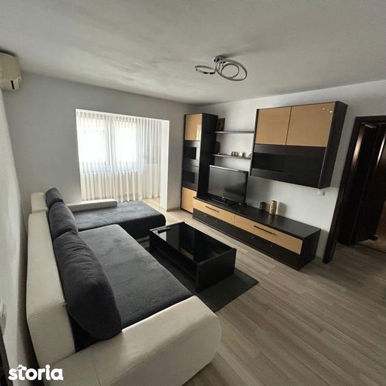 Apartament cu 2 camere semidecomandat în Craiovița Nouă